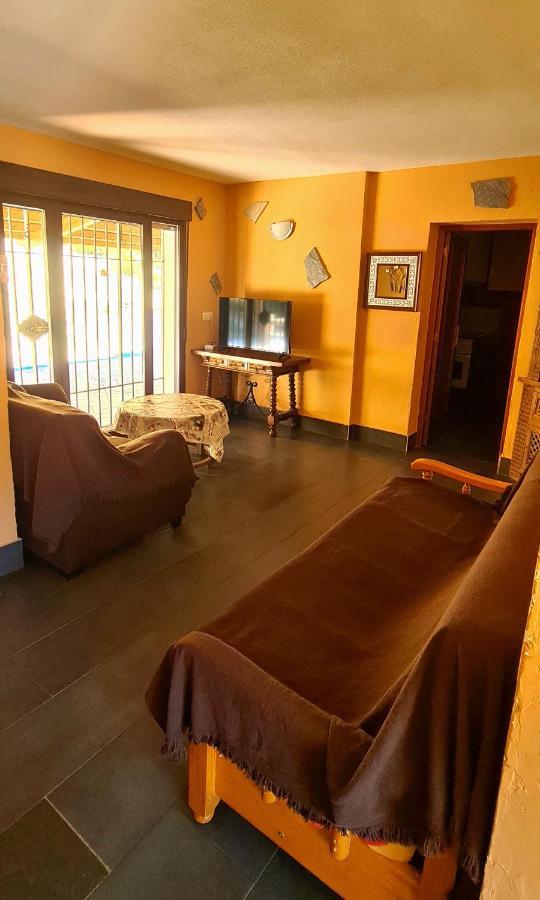 Villa Casa La Hijita Navaluenga Exterior foto